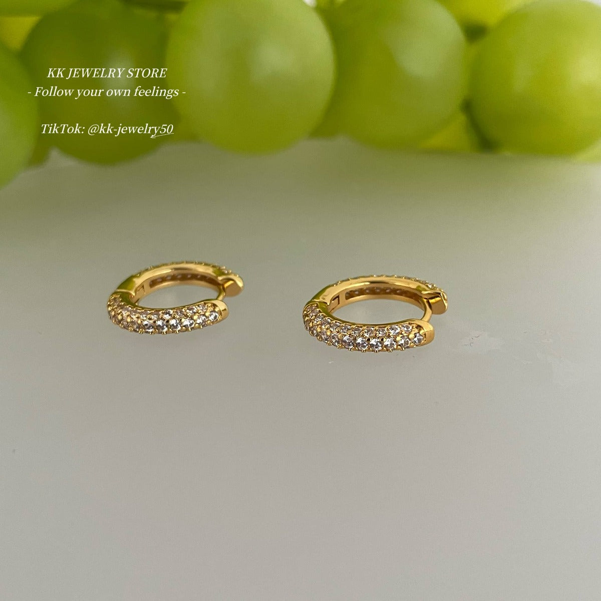 High color retention full diamond round earrings