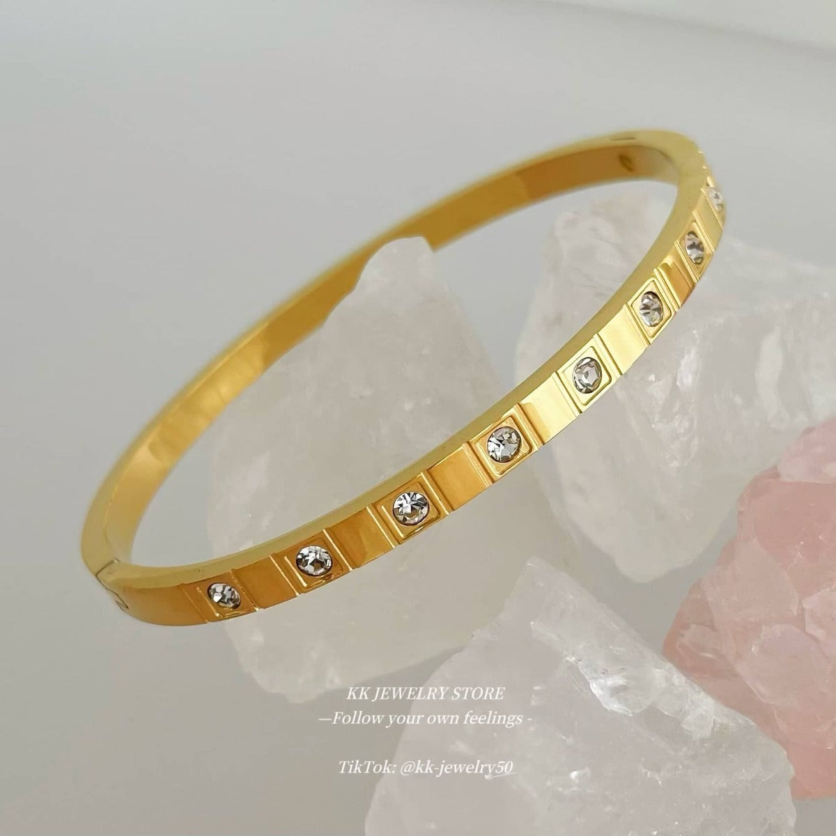 Minimalist narrow diamond bracelet