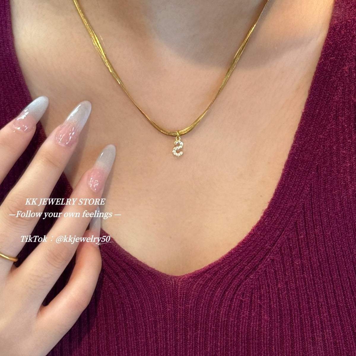 26 small letter snake chain necklaces with diamonds