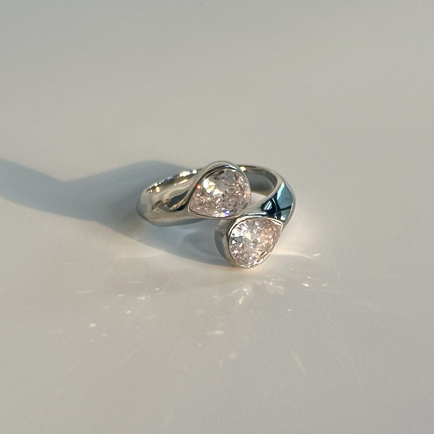 Titanium steel water drop zircon open ring
