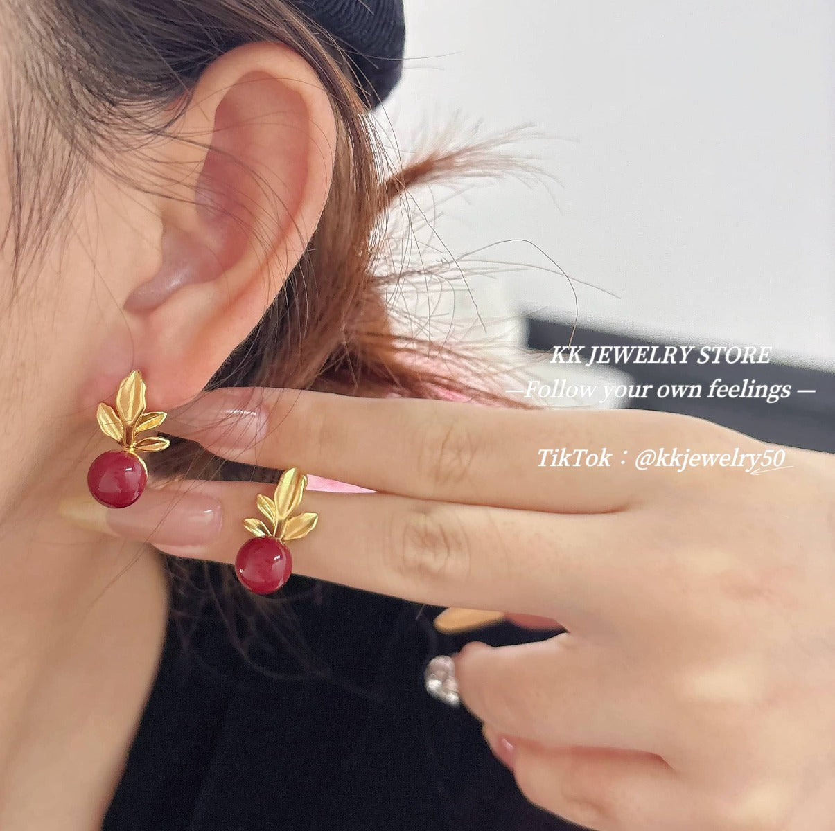 Cherry red pearl leaf stud earrings