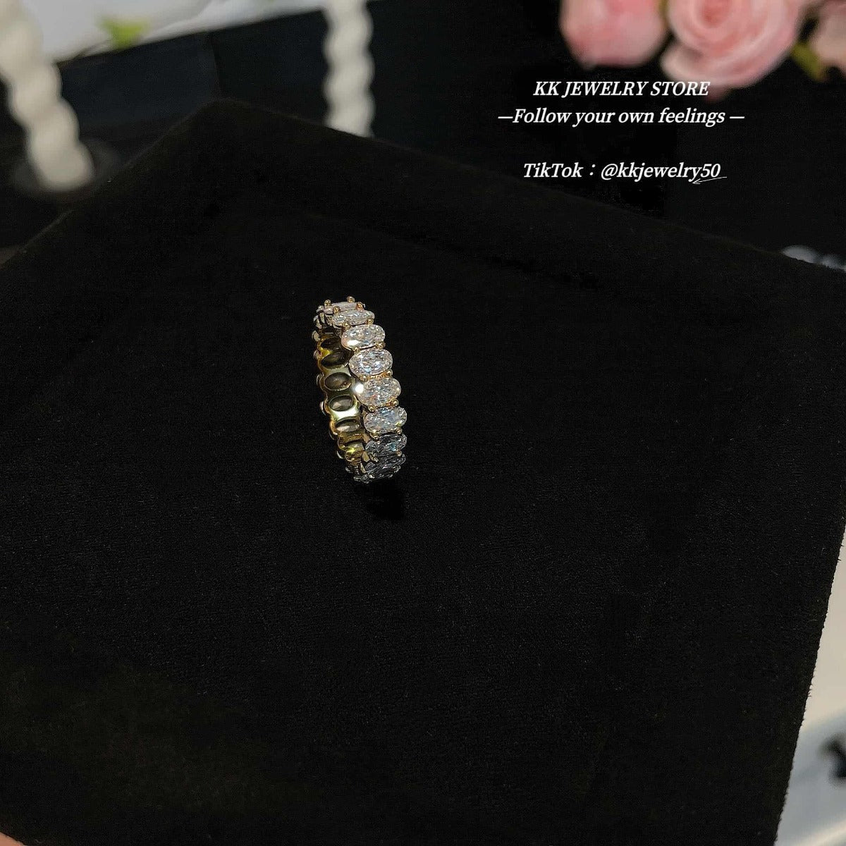 Oval full diamond ring