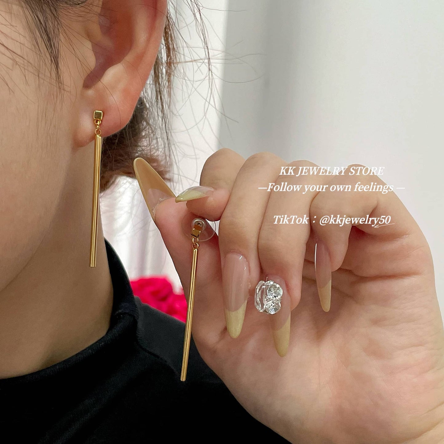 Minimalist one-character stud earrings S925 silver needle