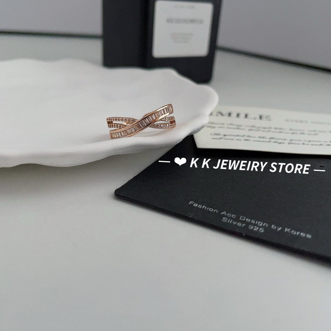 Cross-wrapped gold rings