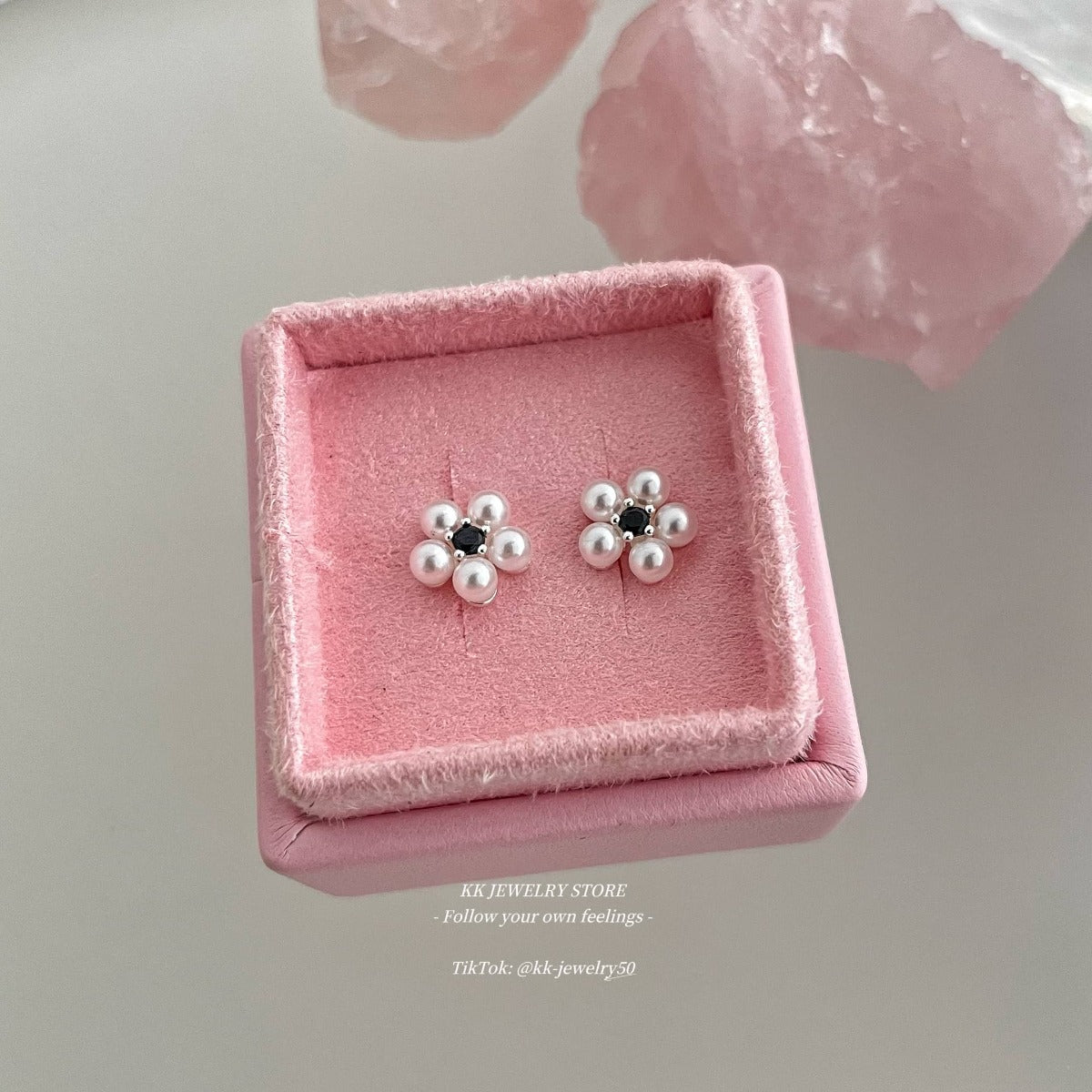 S925 Sterling Silver Pearl Flower Mini Stud Earrings