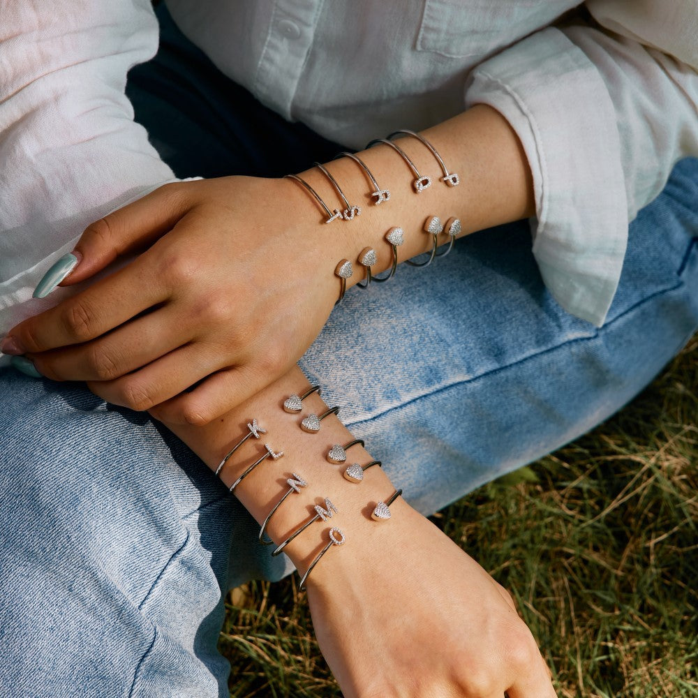 925 sterling silver bracelet with 26 letters of heart symmetrical design