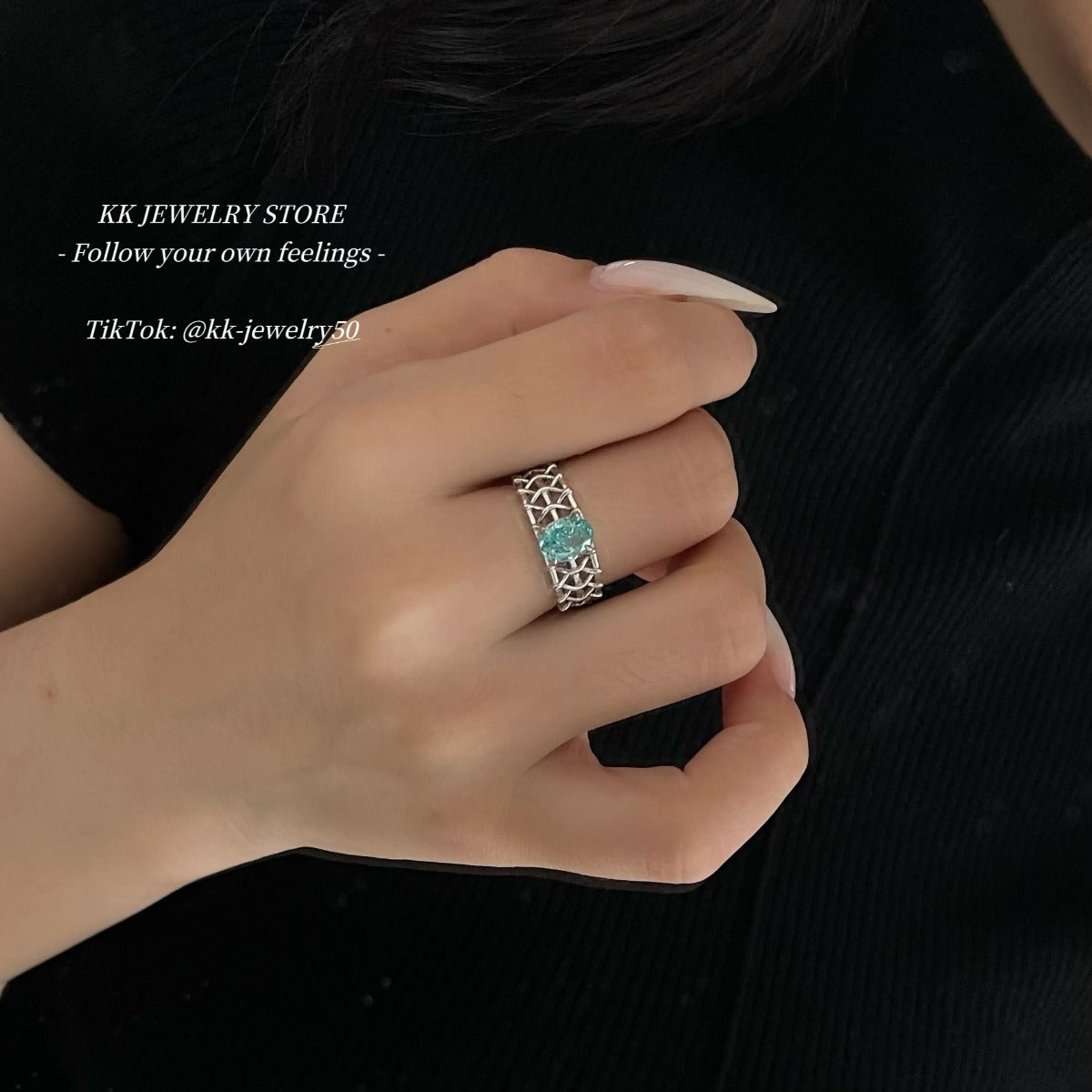 S925 Silver Paraiba Tourmaline 6 * 8 Oval Ring