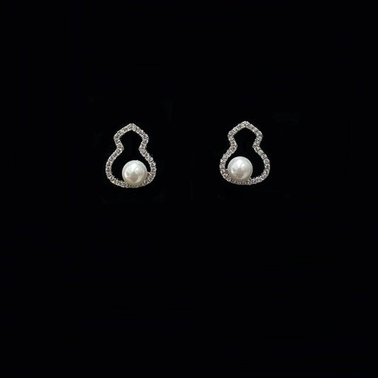 925 Silver Gourd Stud Earrings 5.0mm Round Pearl