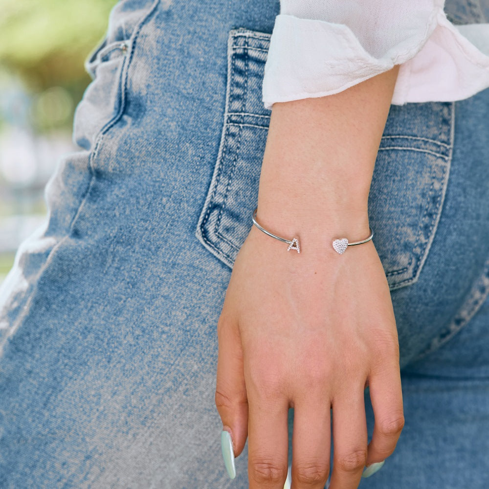 925 sterling silver bracelet with 26 letters of heart symmetrical design