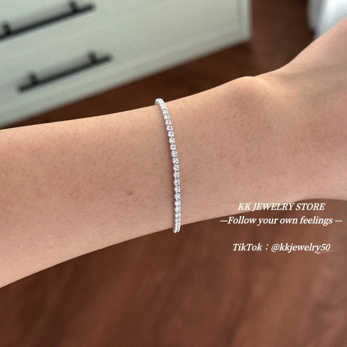 Bright Star Extremely Fine Bracelet