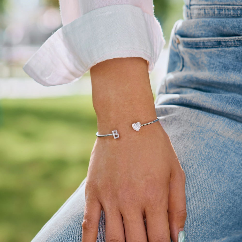 925 sterling silver bracelet with 26 letters of heart symmetrical design