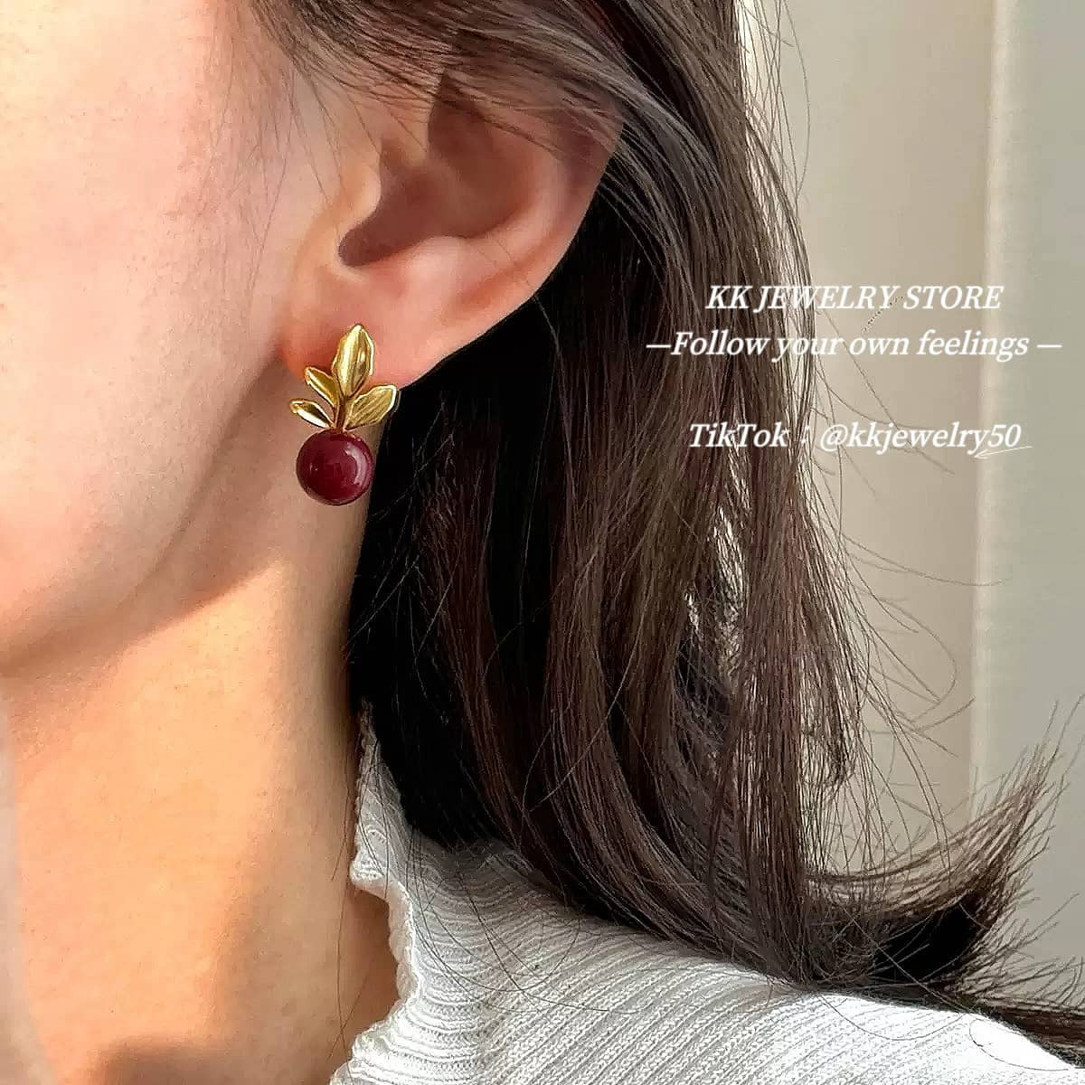 Cherry red pearl leaf stud earrings