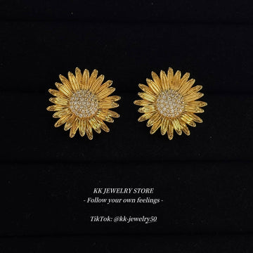 Brass sunflower sunflower diamond earrings