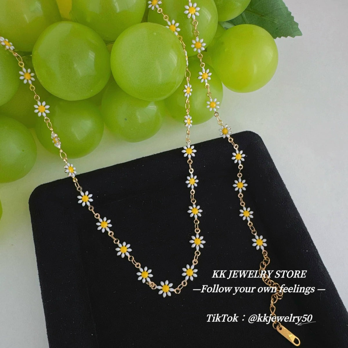 Colored Little Daisies Drop Glaze Flower Bracelet Necklace Set