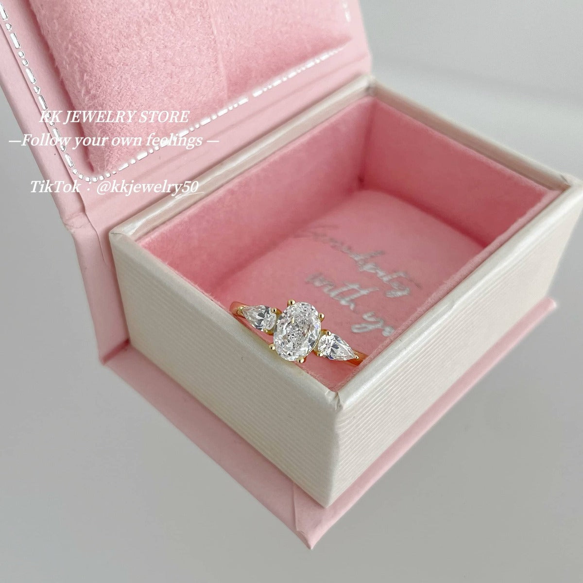 Small sparkling~ S925 sterling silver three main stone bright ring