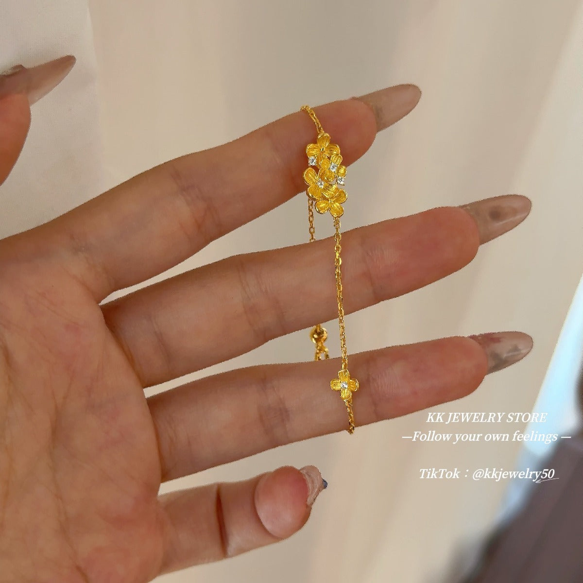 S925 silver-plated gold flower bracelet can be pulled