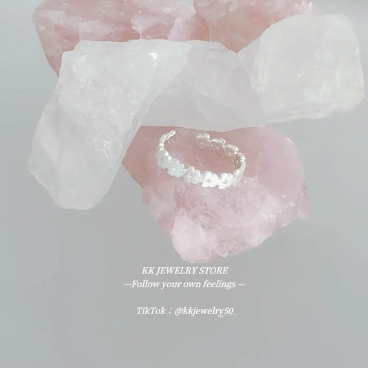 Plain ring small flower brushed frosted ring