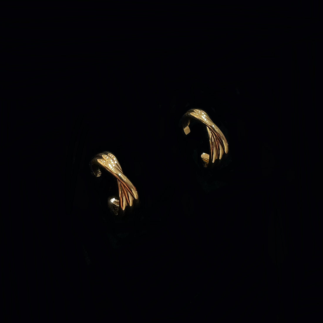 Circle Metal Stud Earrings