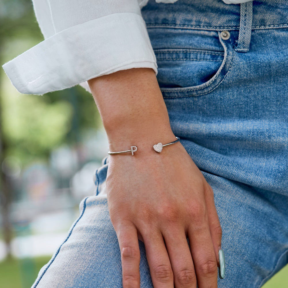 925 sterling silver bracelet with 26 letters of heart symmetrical design