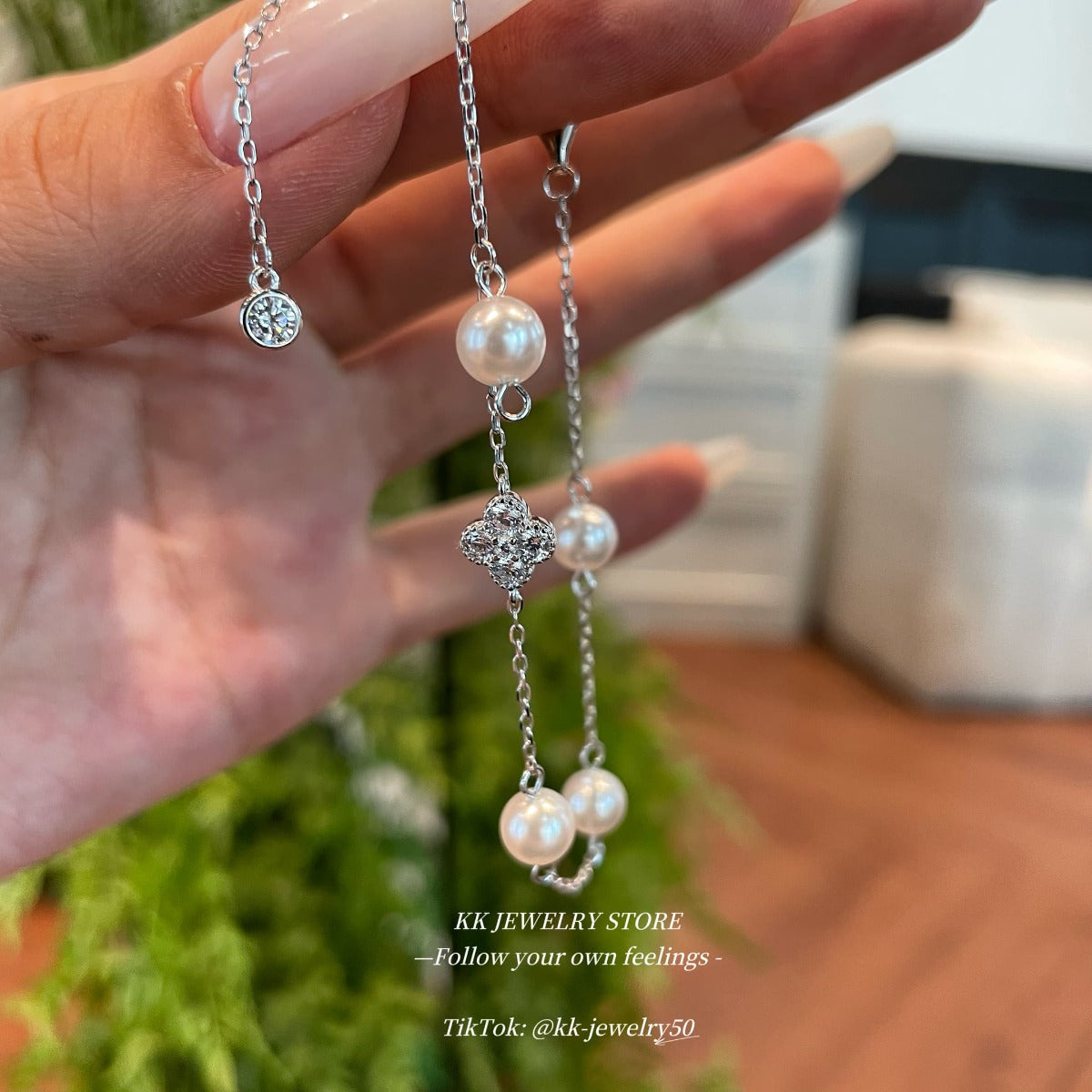 S925 Sterling Silver Pearl Clover Bracelet