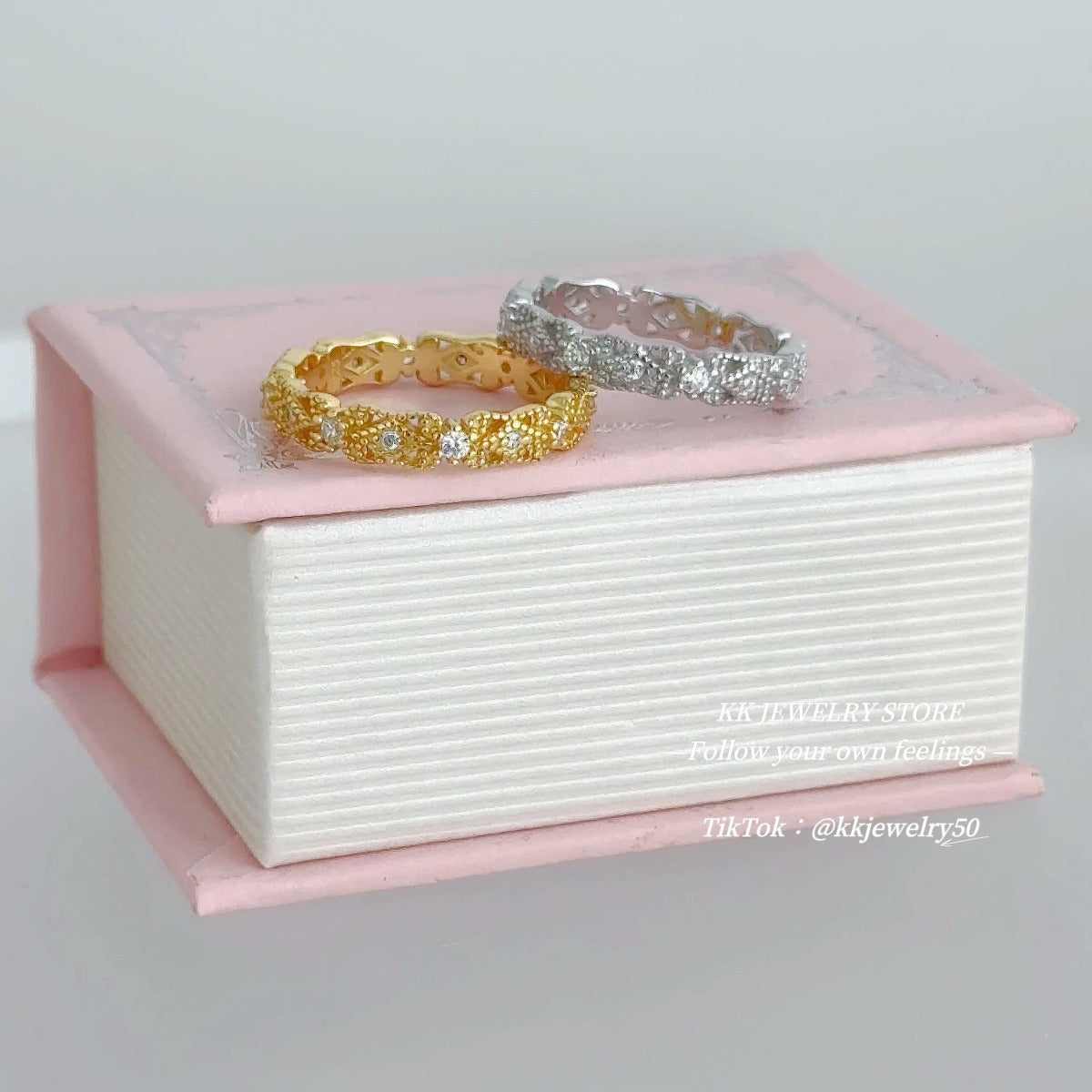 Fingertip Genie~ S925 Sterling Silver Hollow Lace Ring