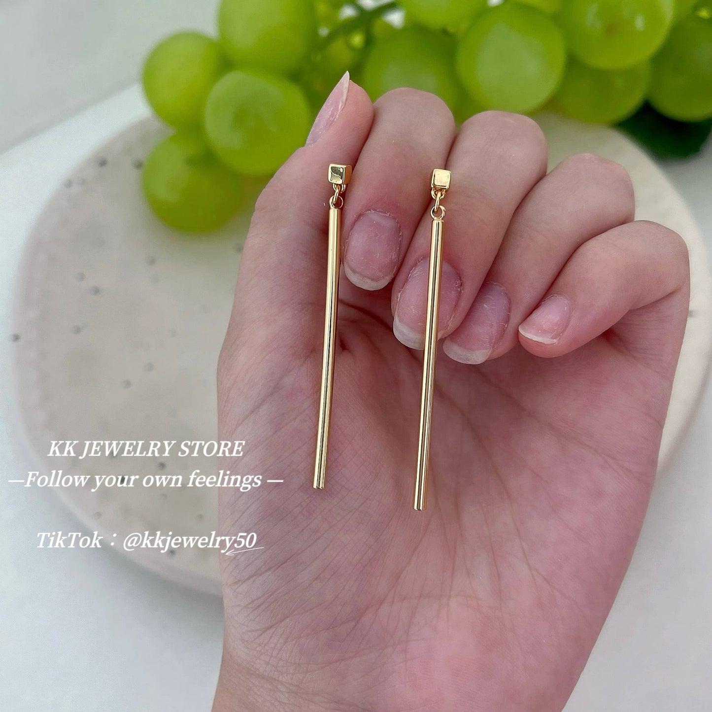 Minimalist one-character stud earrings S925 silver needle