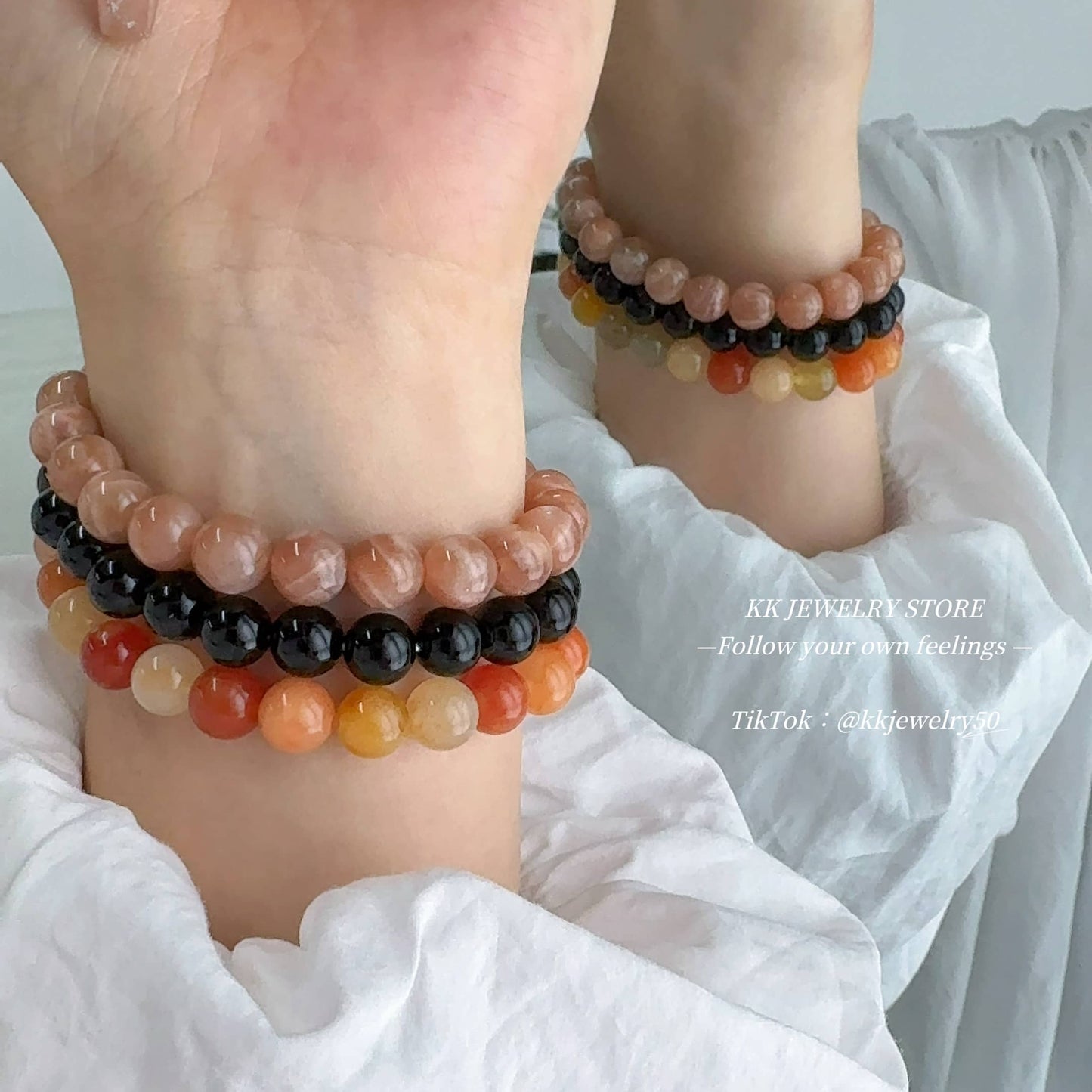 Natural stone colored beaded bracelet.