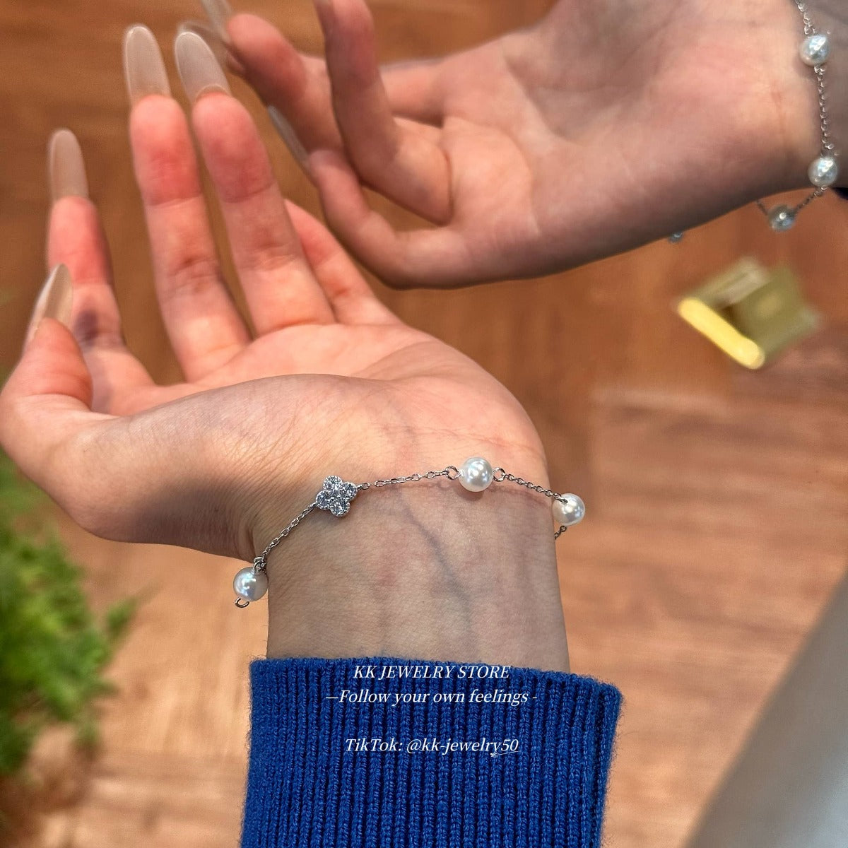 S925 Sterling Silver Pearl Clover Bracelet