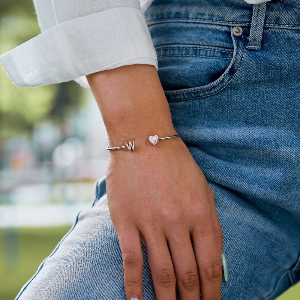 925 sterling silver bracelet with 26 letters of heart symmetrical design