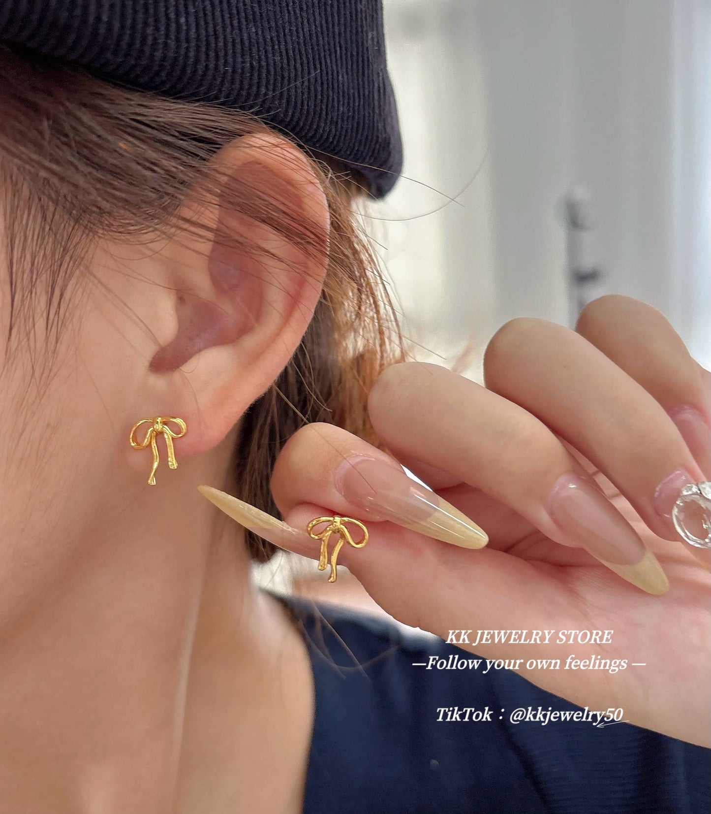 S925 Sterling Silver Ribbon Bow Stud Earrings