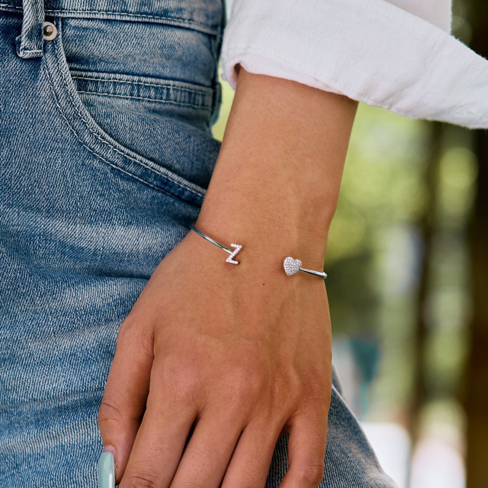 925 sterling silver bracelet with 26 letters of heart symmetrical design