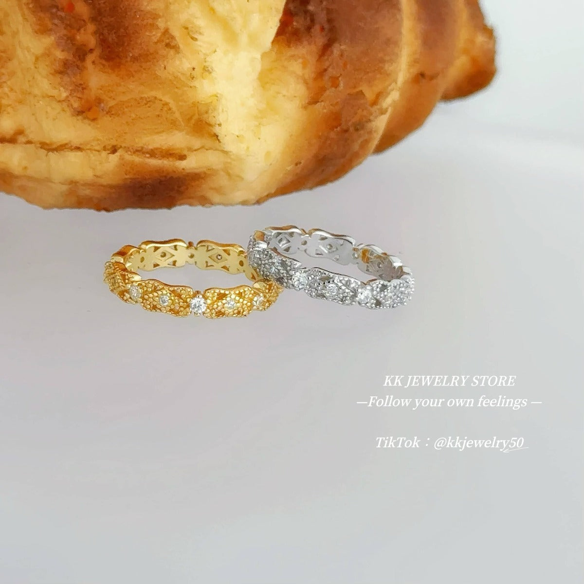 Fingertip Genie~ S925 Sterling Silver Hollow Lace Ring