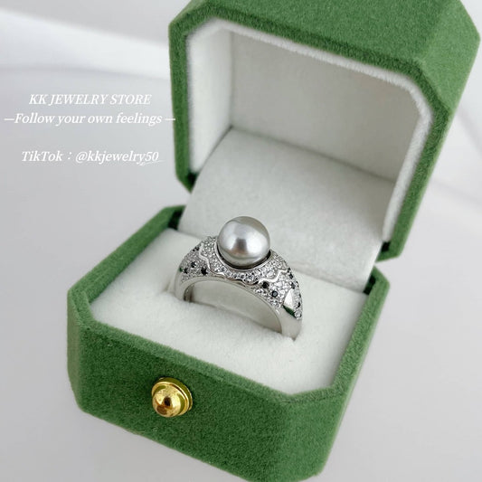 Extravagant~ 8mm pearl with luxury setting ring