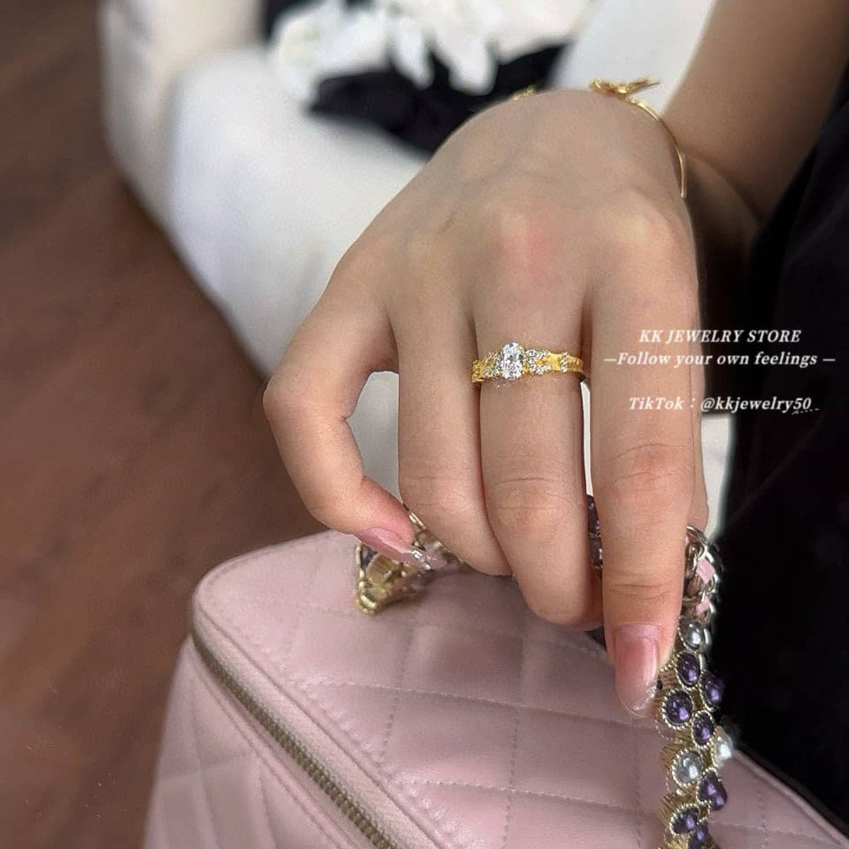 Fingertip Genie~ S925 Silver-plated 5 * 7 Medieval Ring