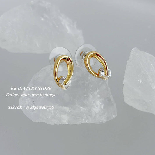 925 Silver Needle Compact Shining Surrounded Gemstone Stud Earrings