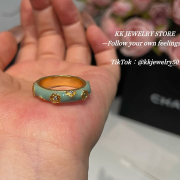 Golden enamel ring