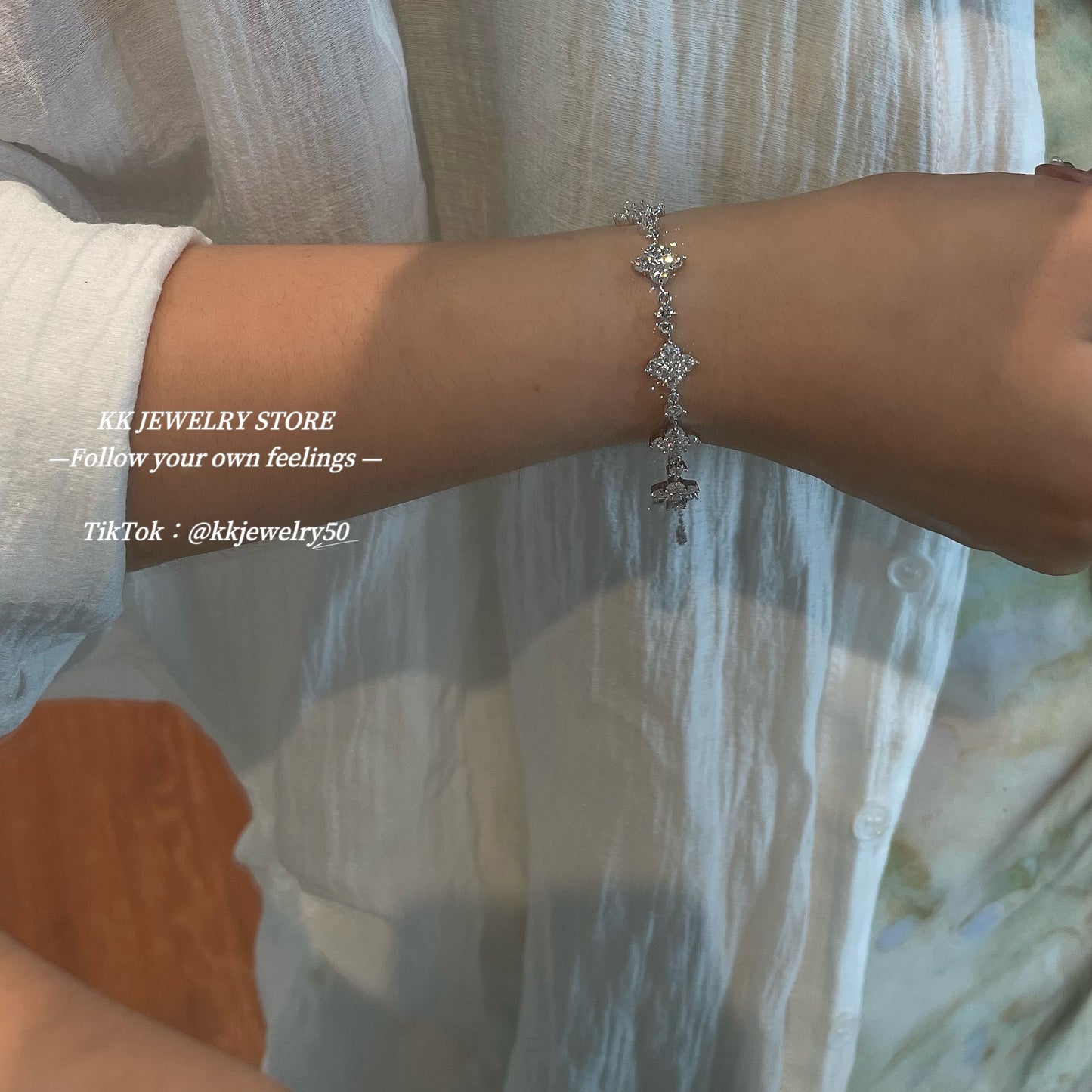 925 Silver Four-Leaf Full-Diamond Flower Bracelet