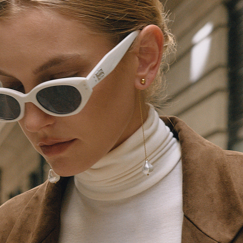 Imitation Baroque fringed titanium steel earrings