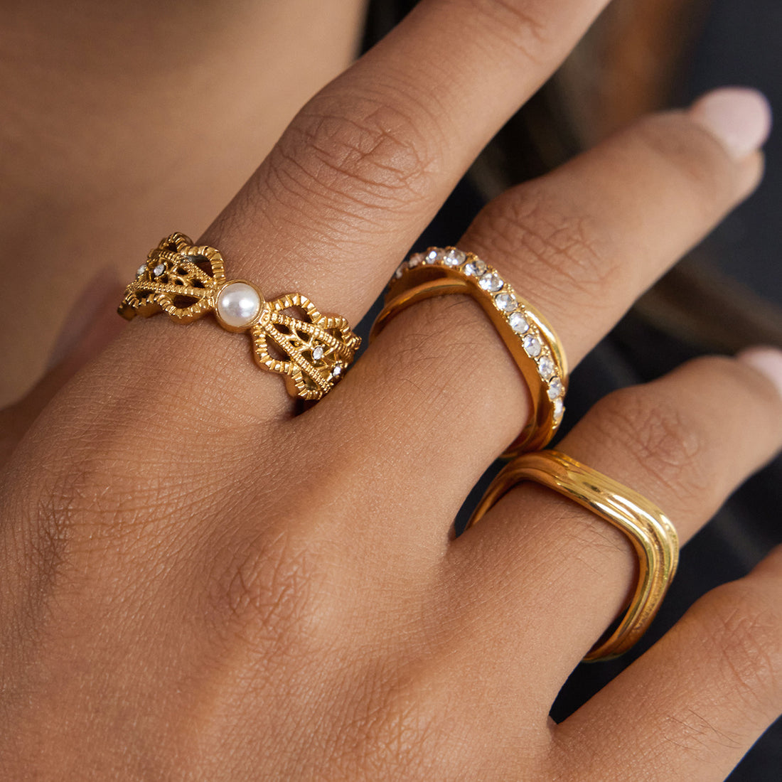 Zircon ring titanium steel does not fade