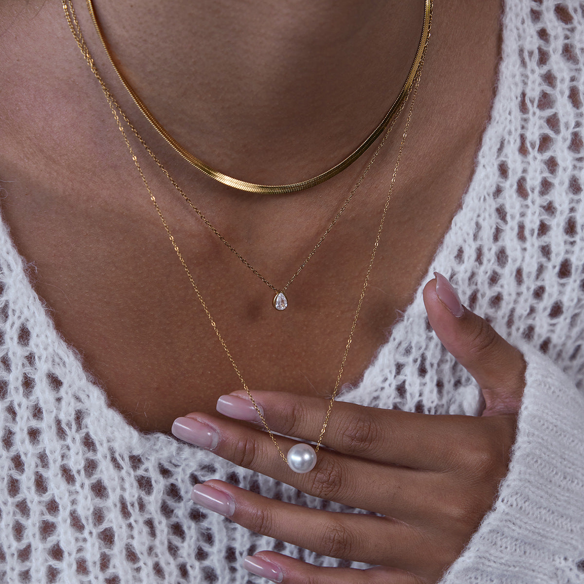 Titanium steel imitation pearl necklace