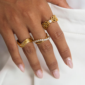 Zircon ring titanium steel does not fade