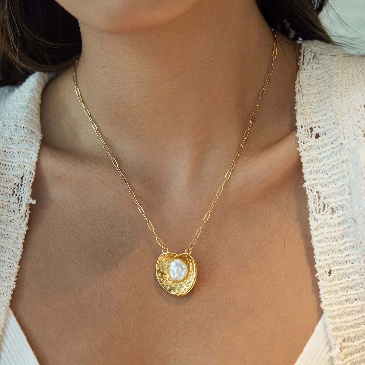 Golden Titanium Steel Imitation Pearl Flower Necklace