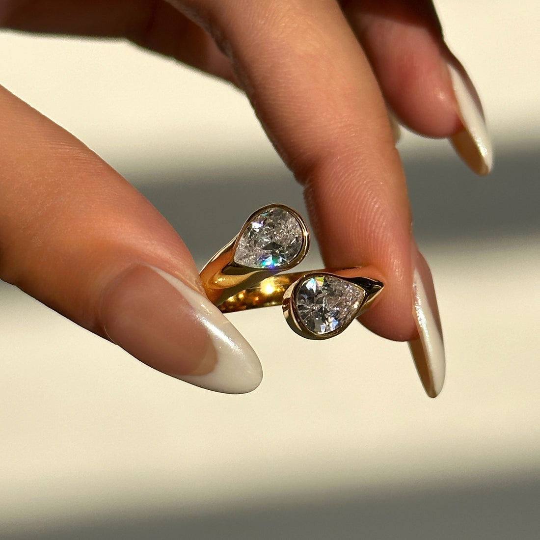 Titanium steel water drop zircon open ring