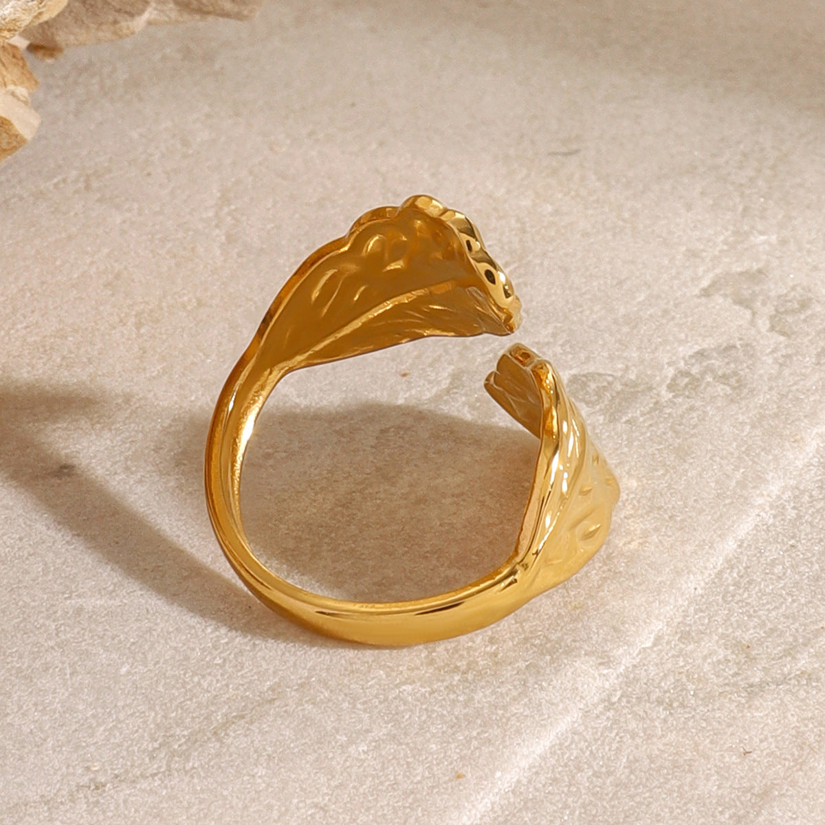 Stainless steel leaf opening ring