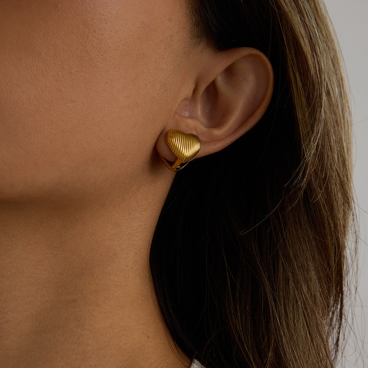 Love stainless steel stud earrings