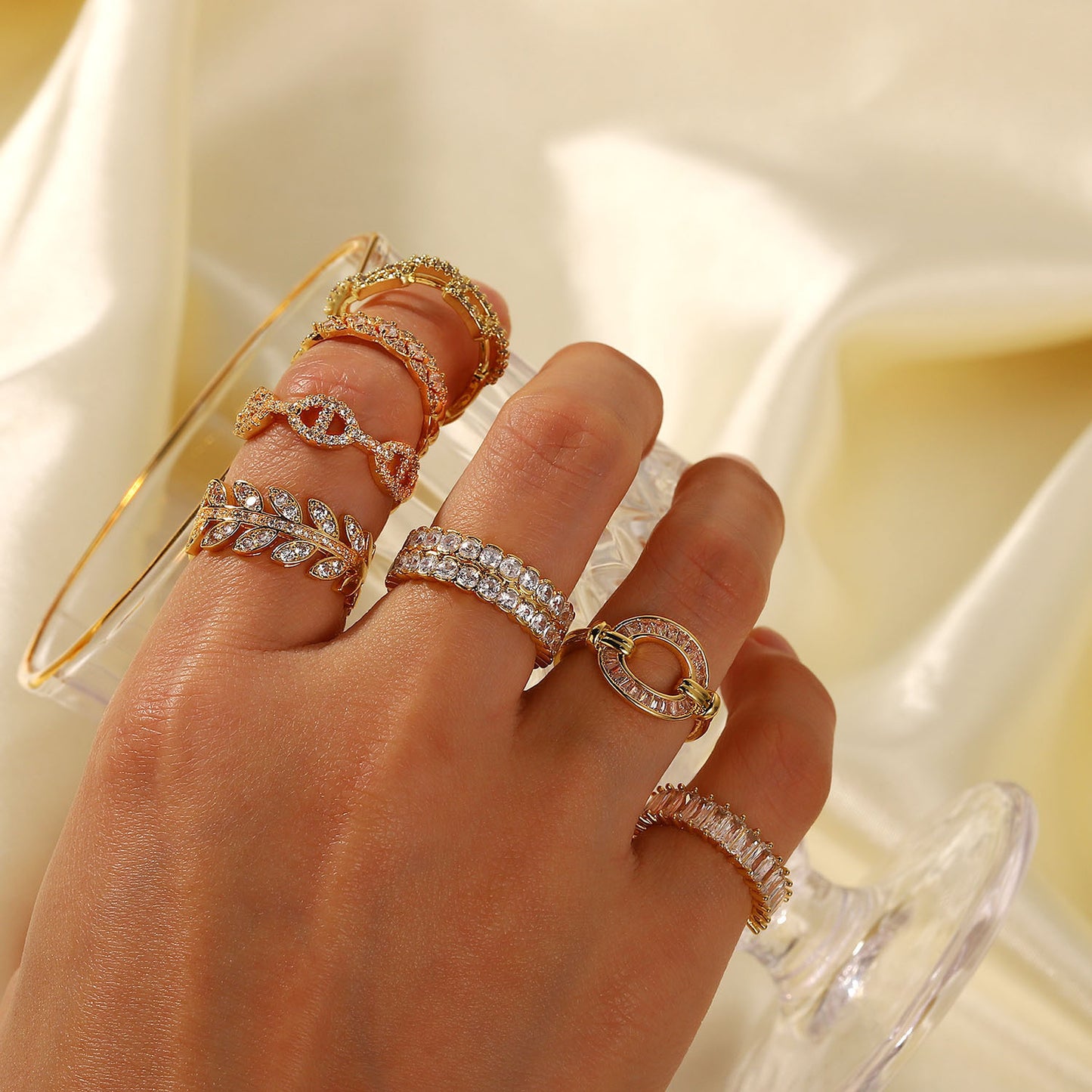 Brass opening adjustable ring