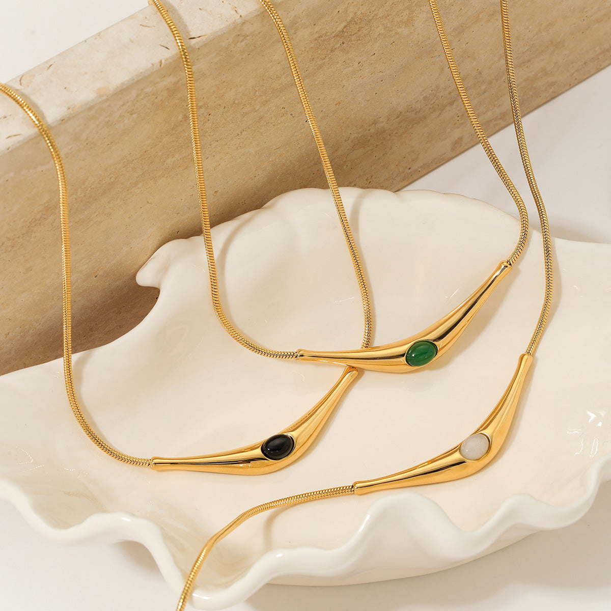 Stainless steel triangular colored natural stone necklace