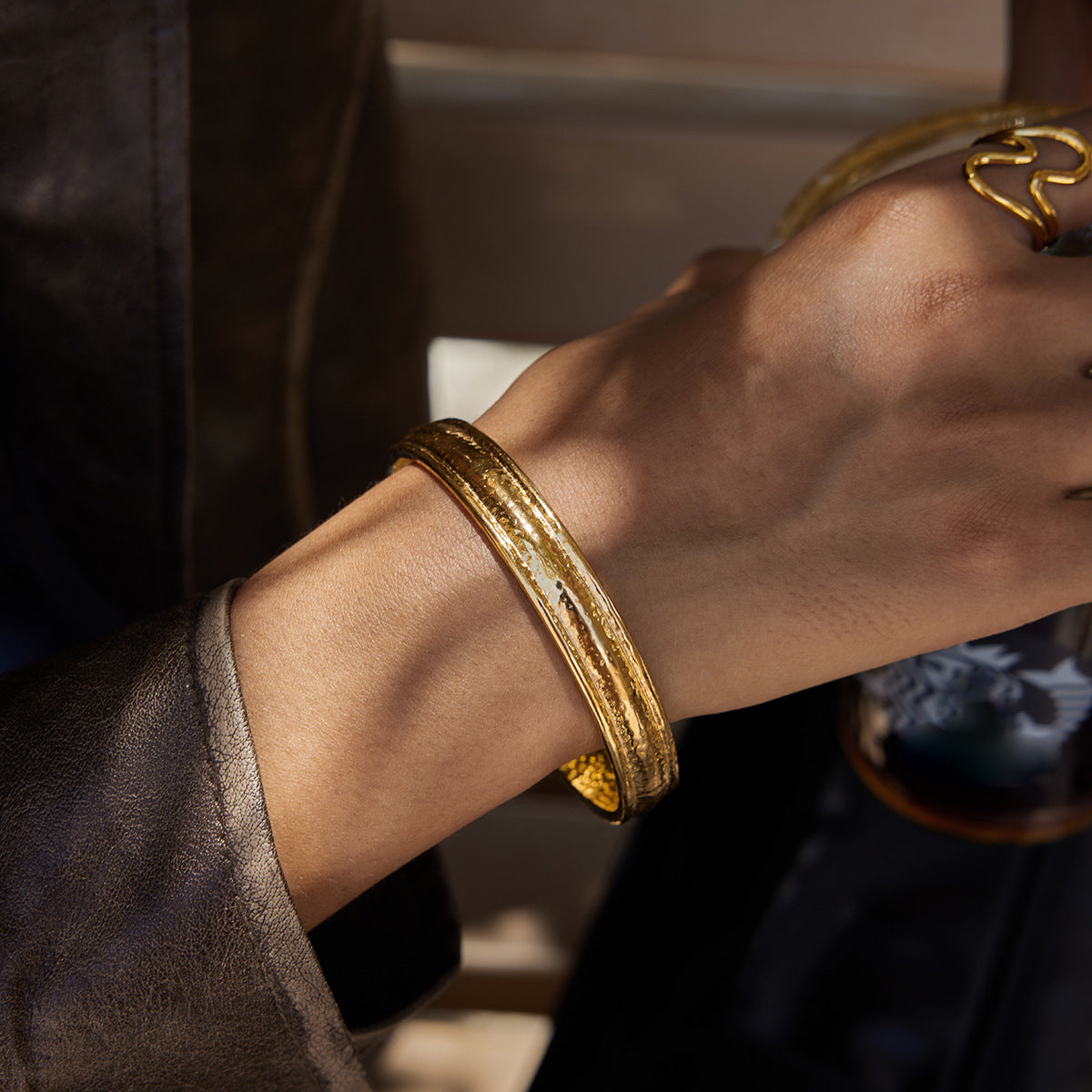 Line titanium steel ring does not fade bracelet