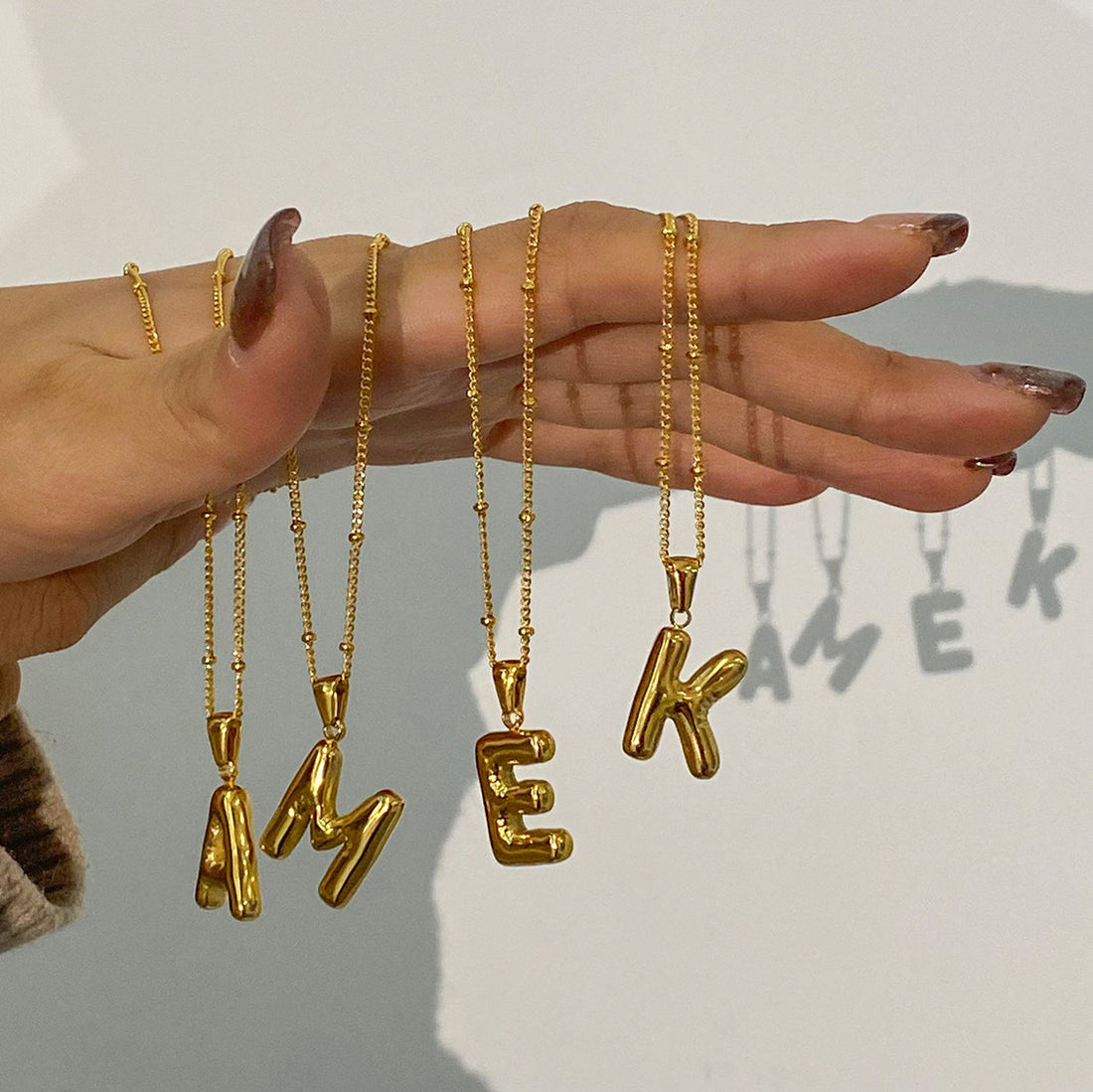 Stainless steel letter pendant necklace