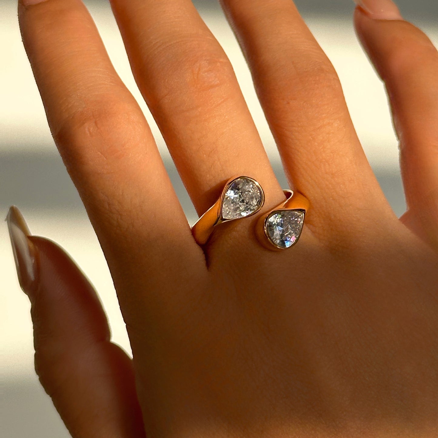 Titanium steel water drop zircon open ring